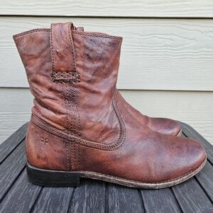 Frye Anna Shortie Boot cognac brown distressed leather style 3471055 size 7 M